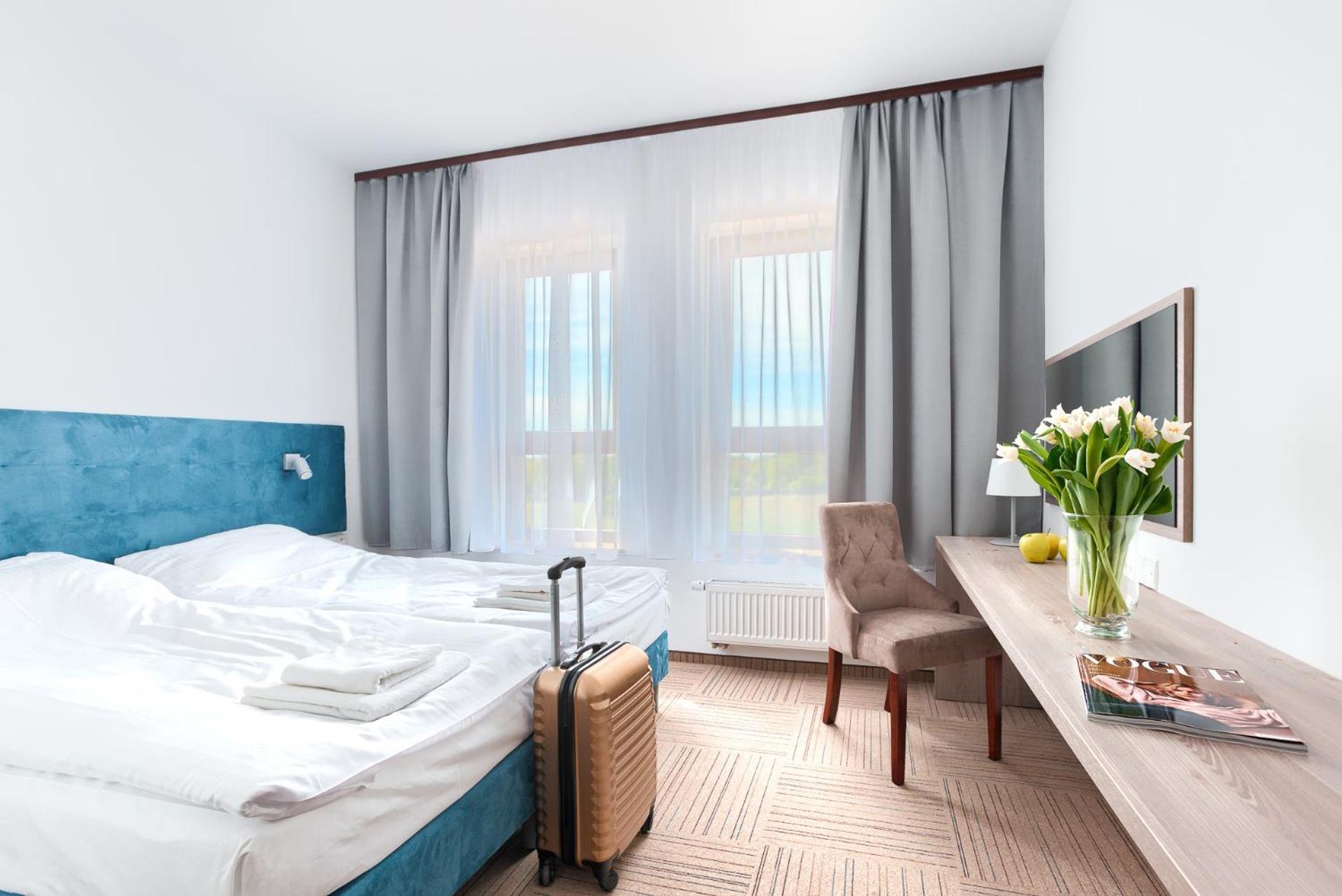 Nortil Hotell Plocin Exteriör bild