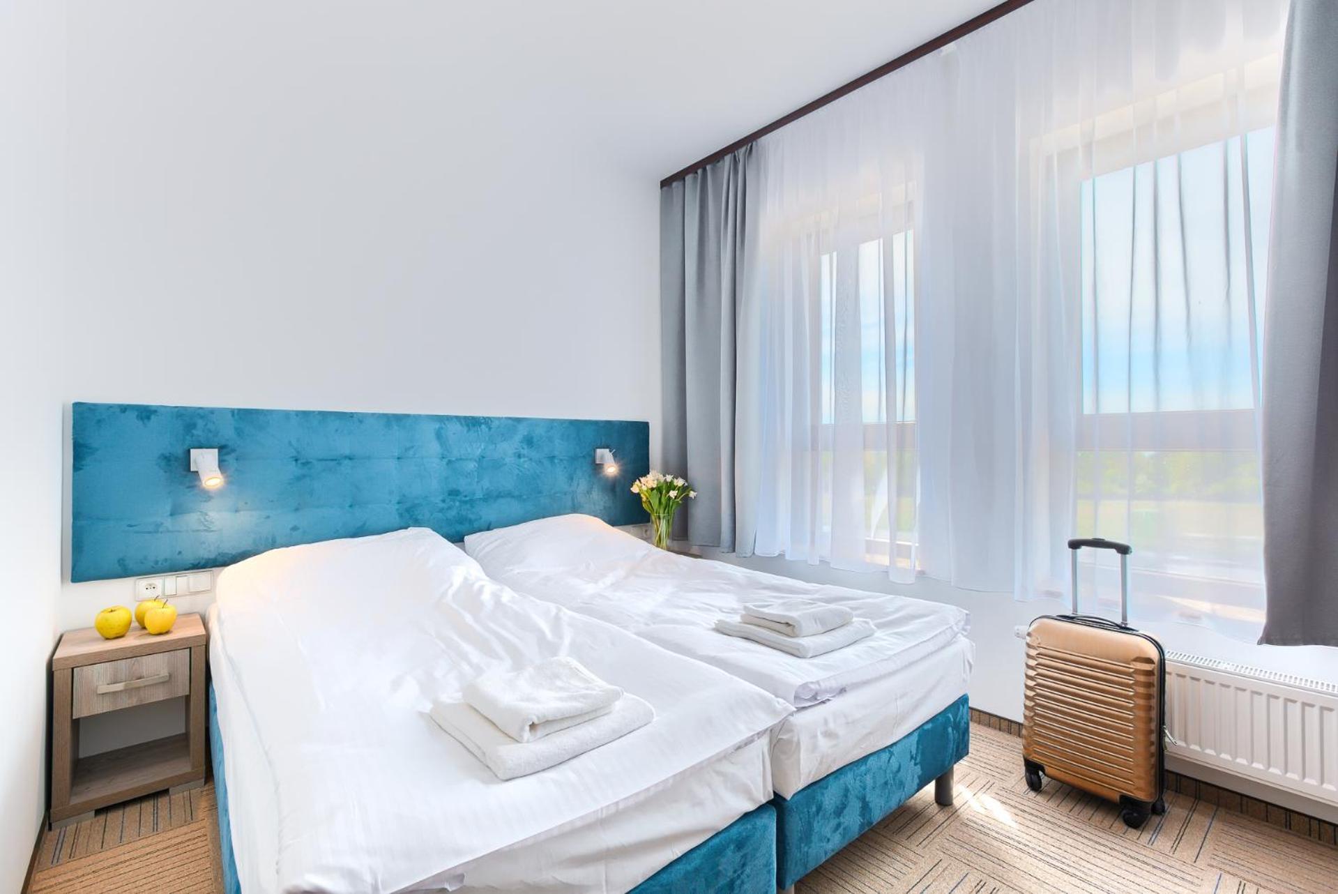 Nortil Hotell Plocin Exteriör bild